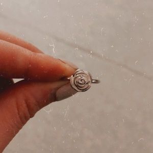 Pandora Rose Garden Ring